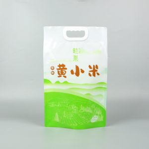 2.5kg黄小米+亮面塑料复合+三边封带提手